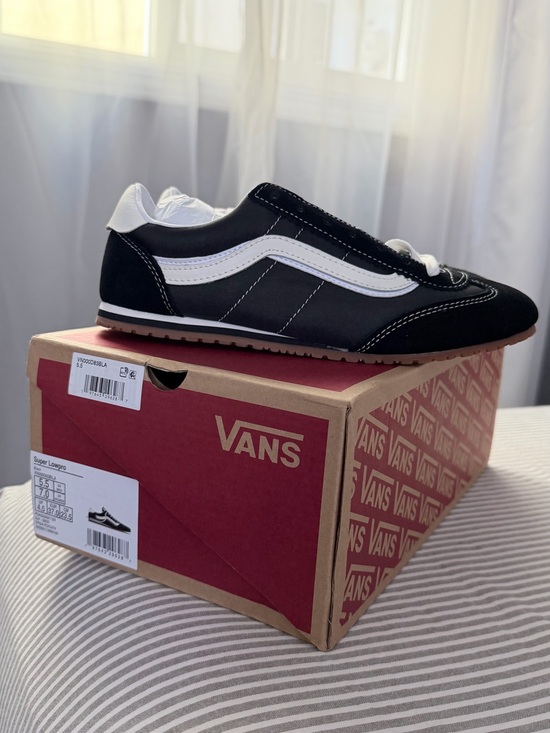 Vans Shoes - NWT Vans Women’s Super Lowpro Black and White Low-Top Sneakers